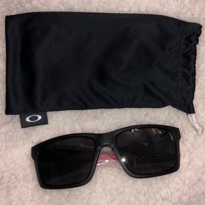 Oakley Mainlink Sunglasses